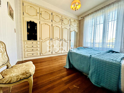 Maison - 153 m² - 7 pièces