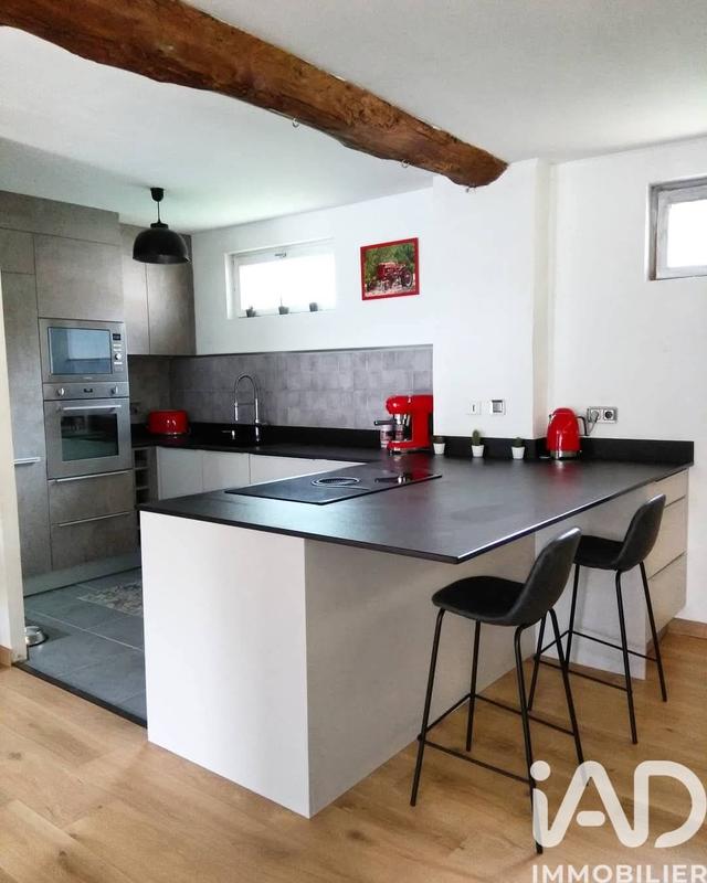 Maison - 96 m² - 4 pièces