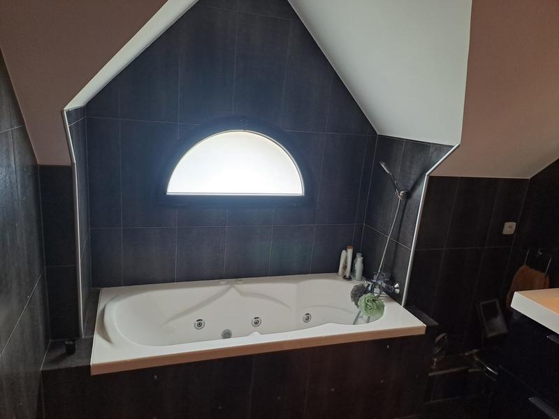 Villa - 152 m² - 6 pièces