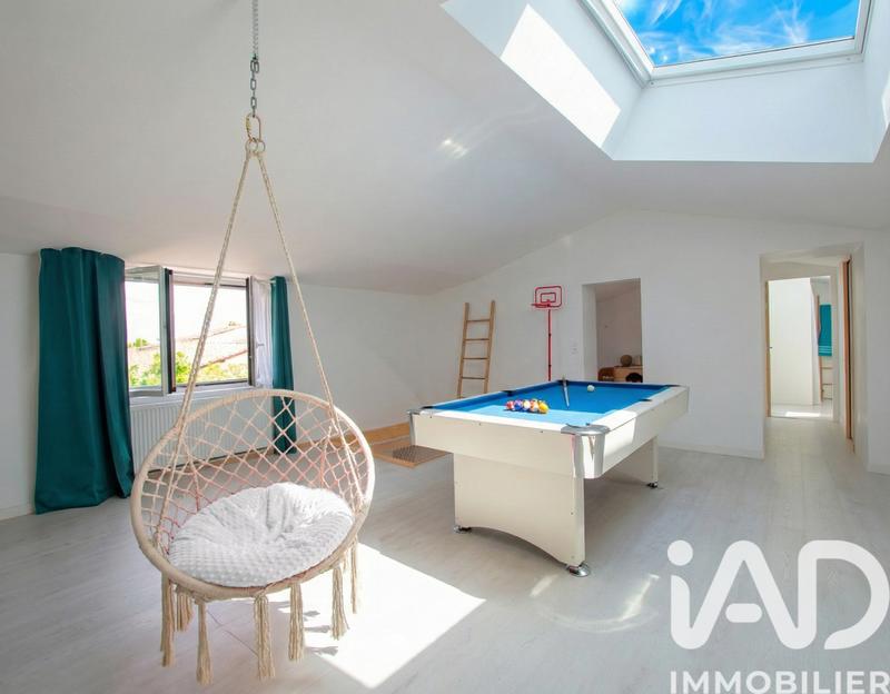 Maison de village - 202 m² - 6 pièces