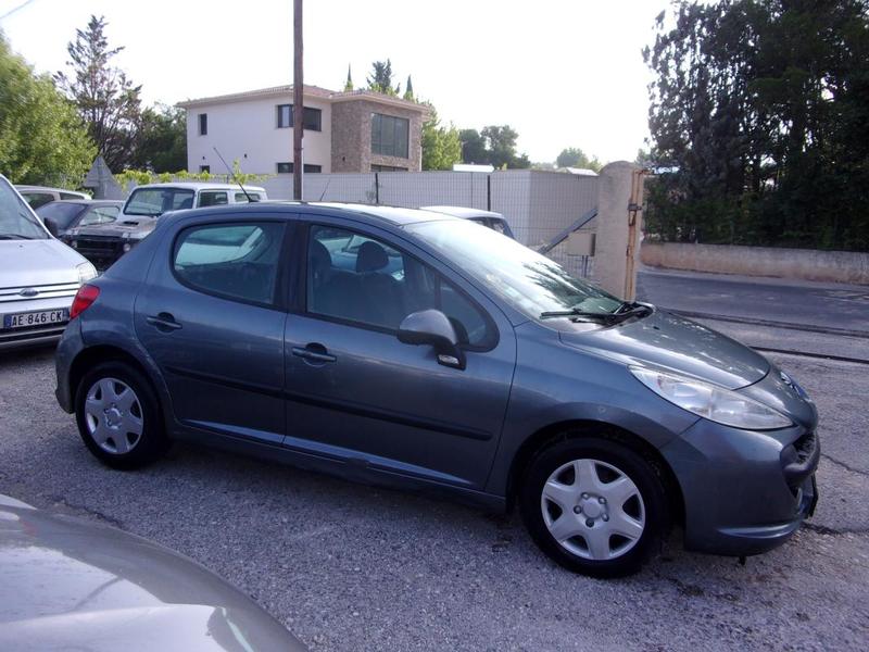 Peugeot 207 1,4 Hdi 70cv Premium Blue Lion