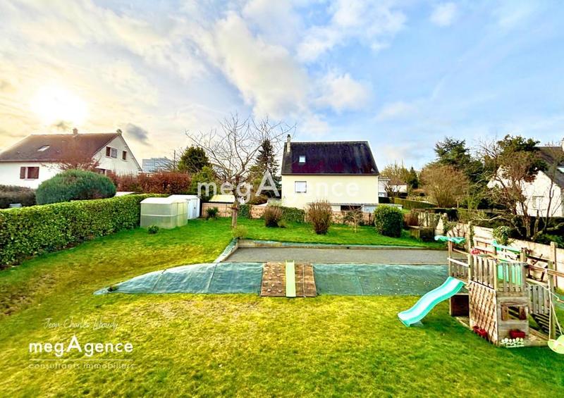 Maison - 102 m² - 5 pièces