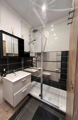 Corps de ferme - 230 m² - 8 pièces