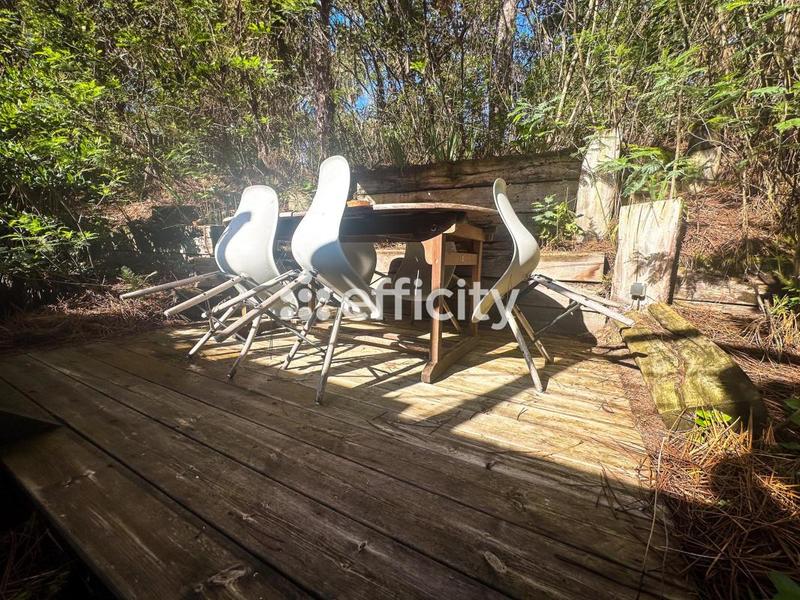 Maison - 91 m² - 4 pièces