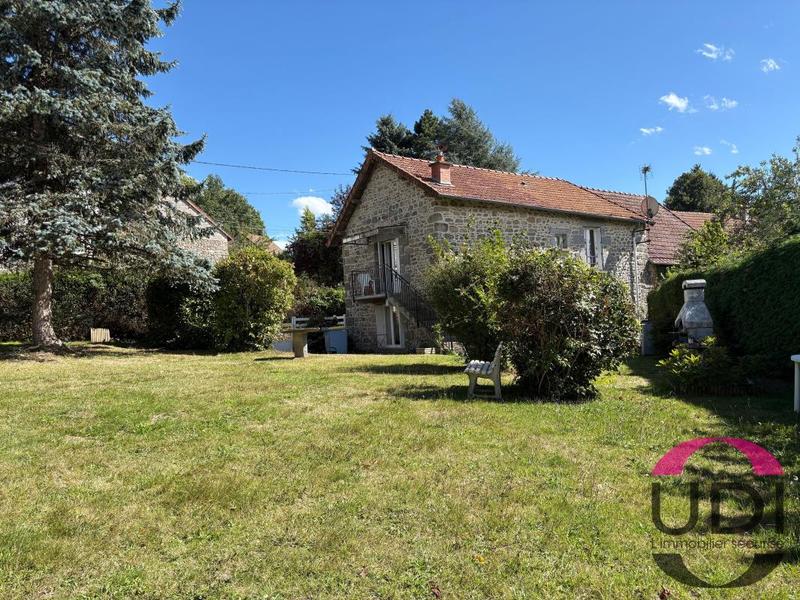 Maison - 98 m² - 5 pièces