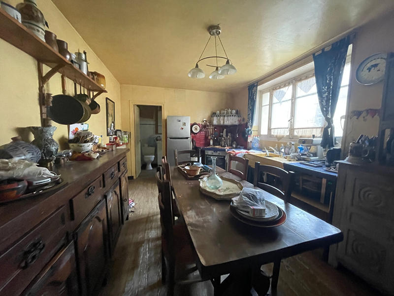 Maison - 167 m² - 6 pièces