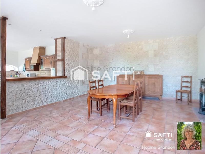 Maison - 282 m² - 8 pièces