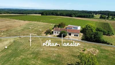 Maison ancienne - 141 m² - 4 pièces