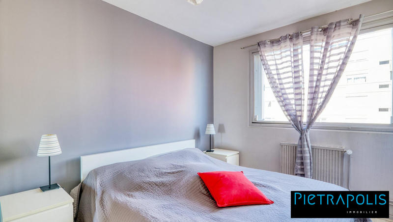 Appartement - 107 m² - 4 pièces