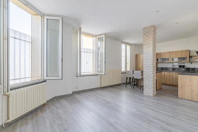 Maison - 150 m² - 7 pièces