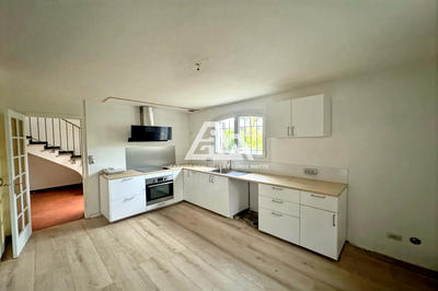 Maison - 158 m² - 6 pièces