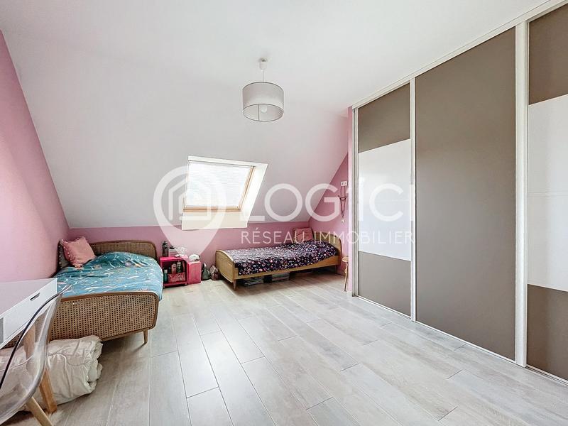 Maison - 145 m² - 5 pièces