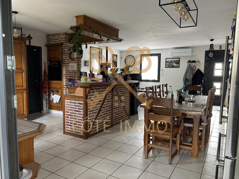 Maison - 102 m² - 5 pièces