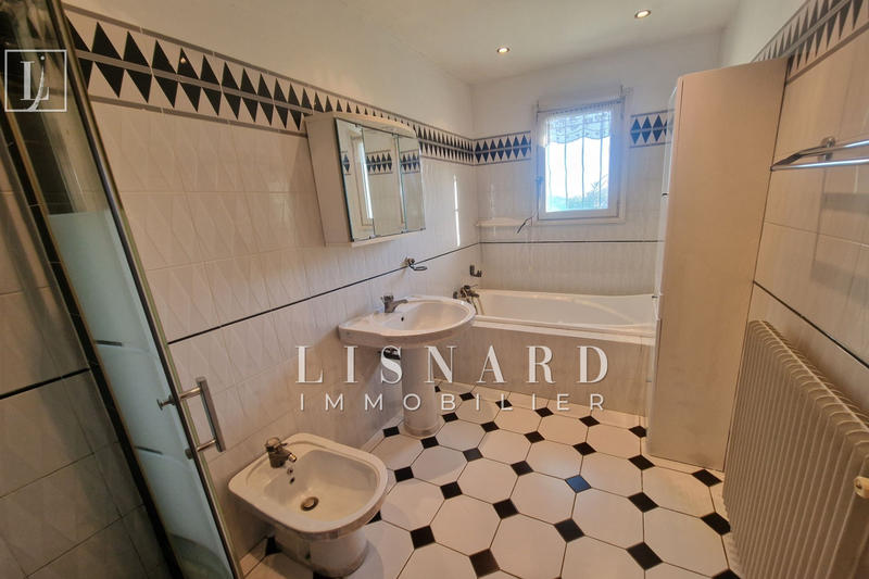 Maison - 90 m² - 2 pièces