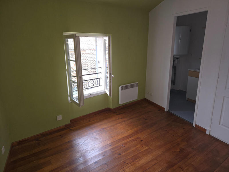 Appartement - 96 m² - 6 pièces
