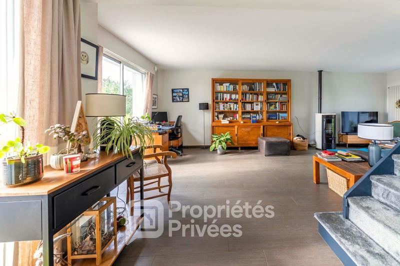 Maison - 135 m² - 6 pièces
