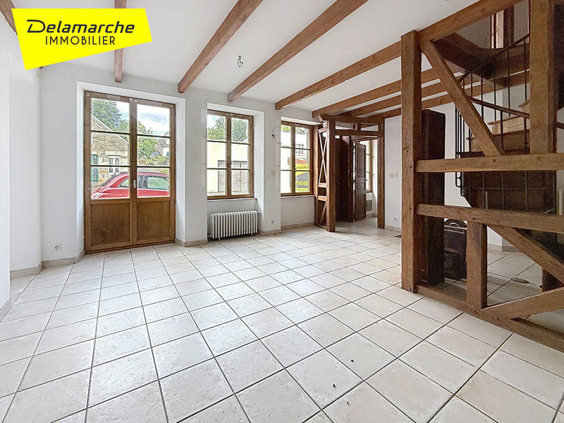 Maison - 225 m² - 7 pièces