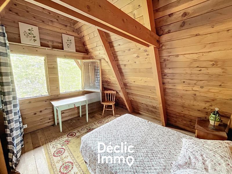 Maison - 99 m² - 4 pièces