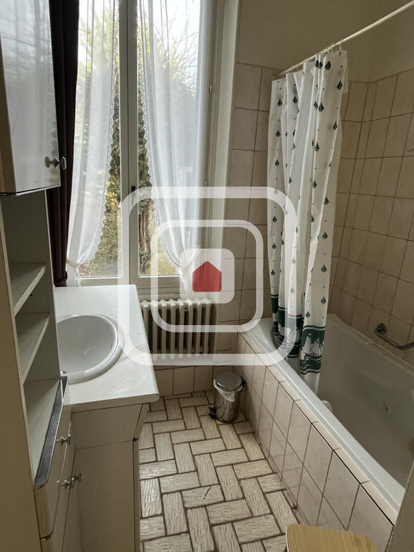 Maison - 155 m² - 6 pièces