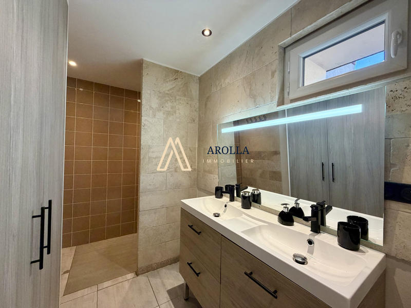 Maison ancienne - 168 m² - 10 pièces