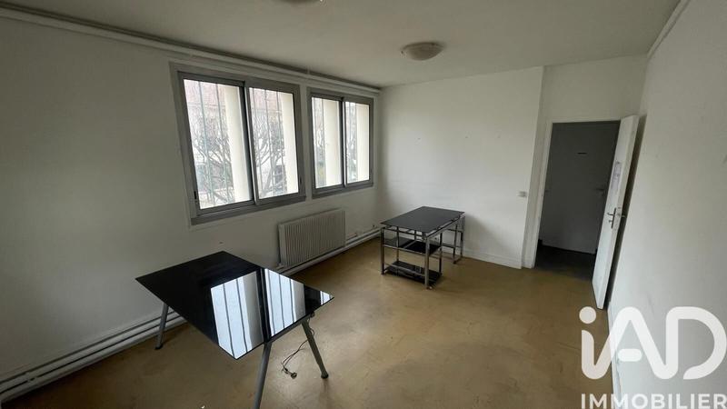 Loft - 245 m² - 5 pièces