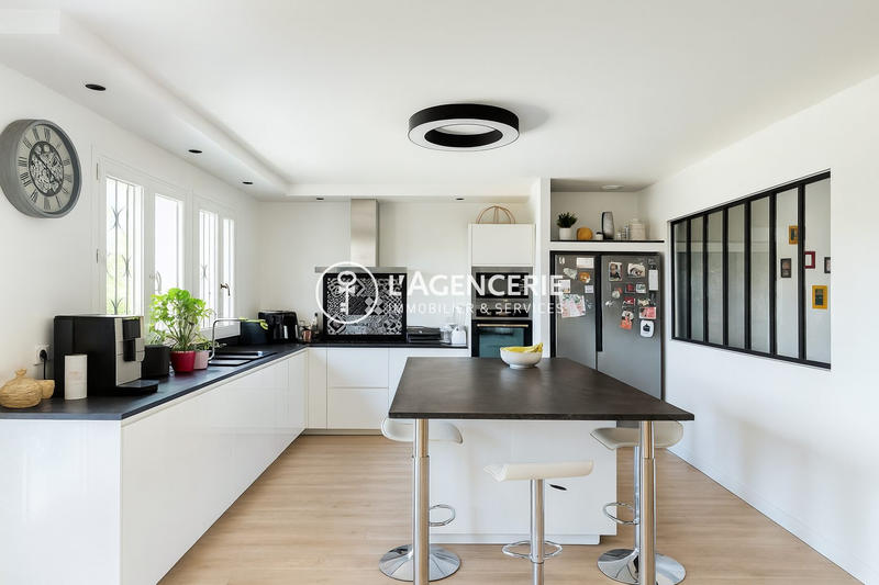 Maison contemporaine - 152 m² - 5 pièces