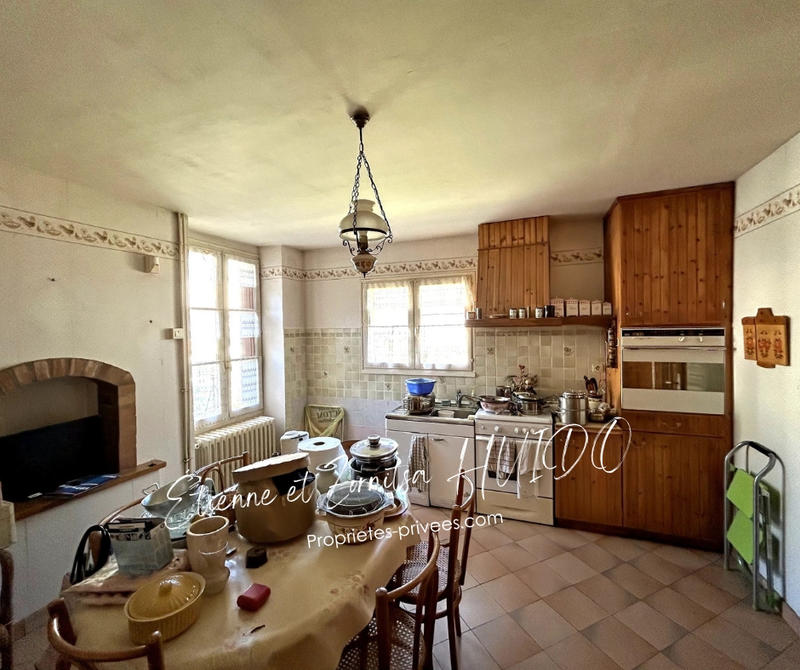 Maison - 168 m² - 8 pièces