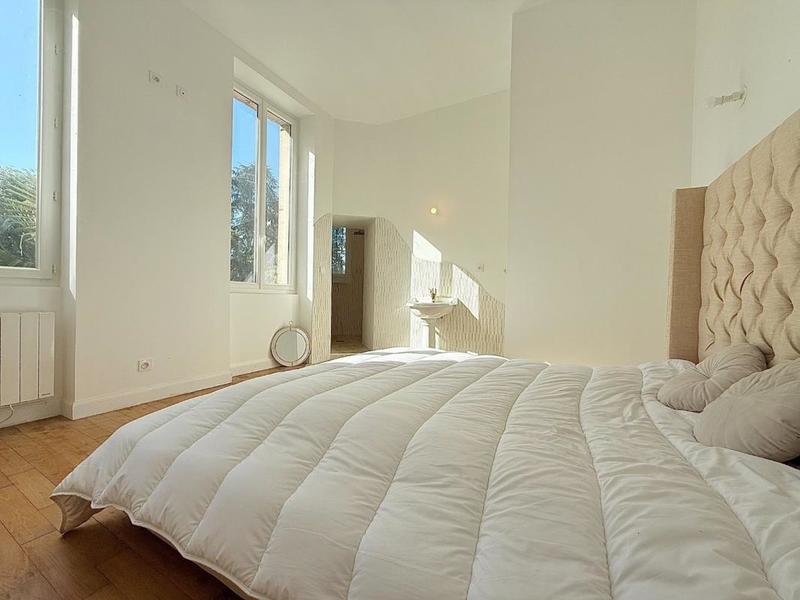 Manoir - 448 m² - 12 pièces