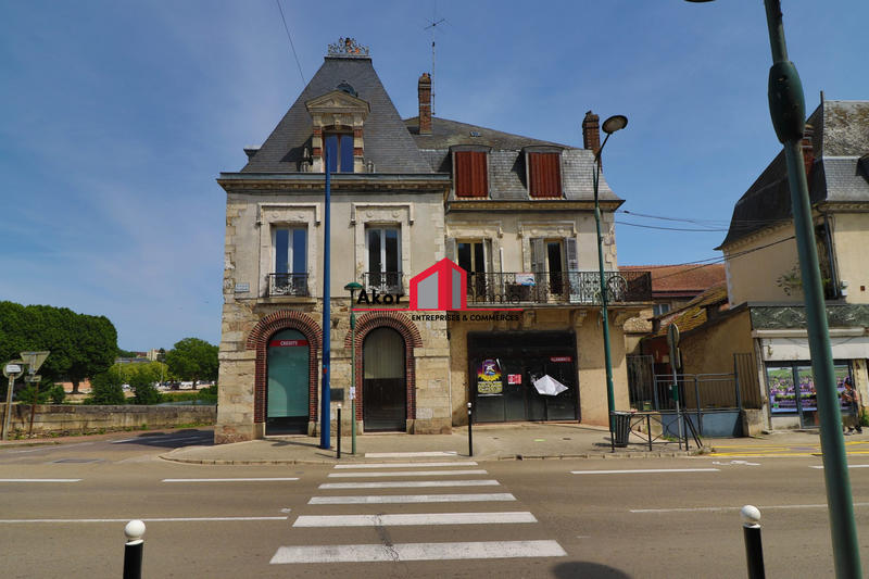 Bureau - 85 m² - 5 pièces