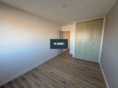 Appartement - 75 m² - 3 pièces