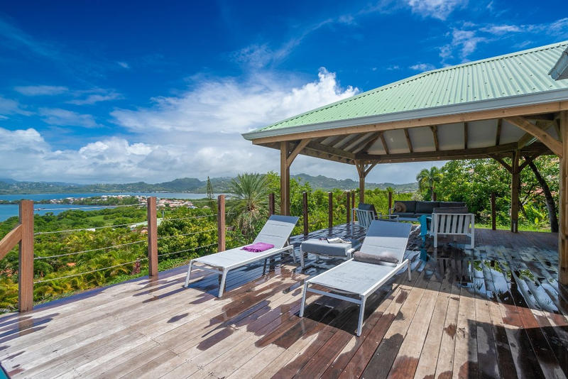 Villa - 270 m² - 6 pièces