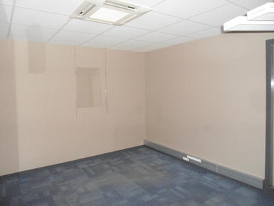 Local commercial - 203 m²