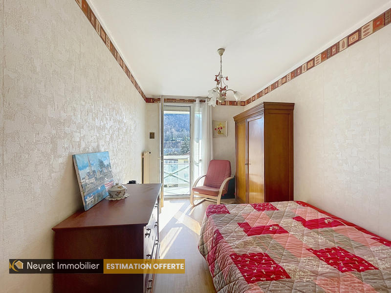 Appartement - 77 m² - 4 pièces