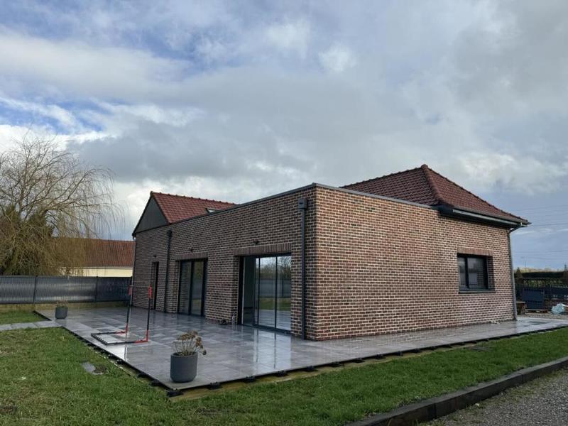 Propriété - 229 m² - 12 pièces