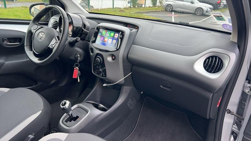 Toyota Aygo II 1.0 Vvt-I 72 X-Play - Automatique Entretien constructeur