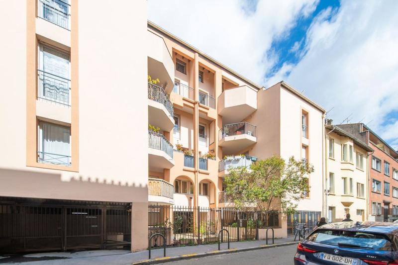 Studio - 20 m² - 2 pièces