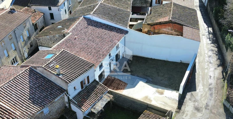 Maison - 115 m² - 4 pièces