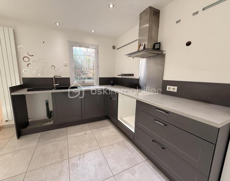 Pavillon - 100 m² - 5 pièces