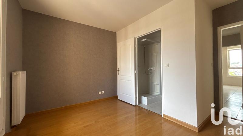 Appartement - 96 m² - 5 pièces