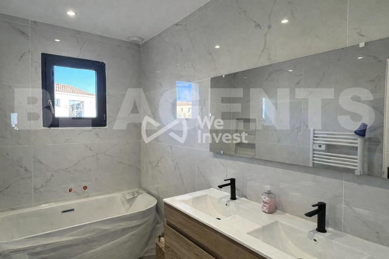 Maison - 102 m² - 4 pièces