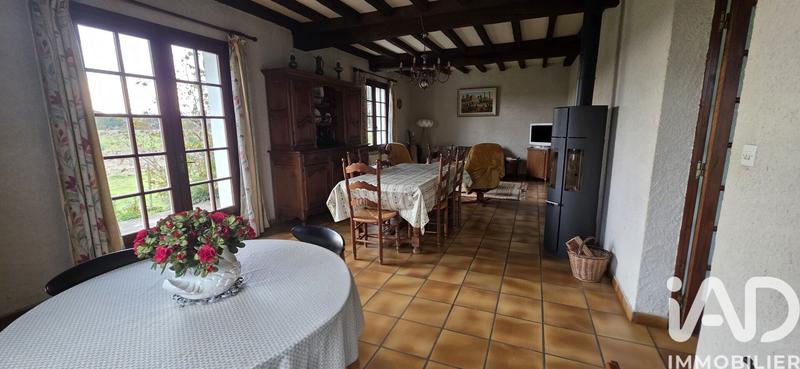 Maison - 167 m² - 6 pièces