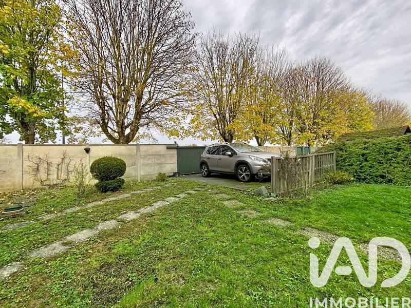 Maison - 200 m² - 6 pièces