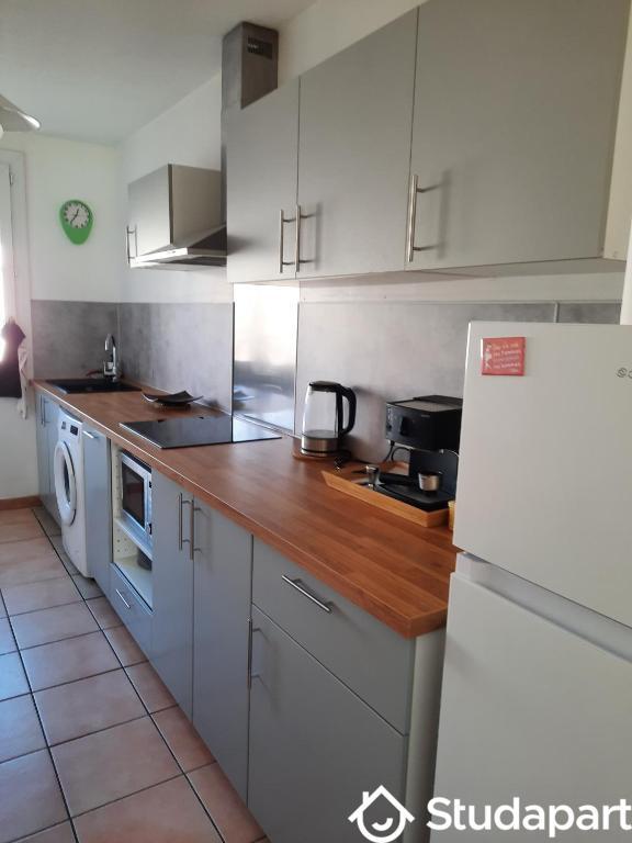 Chambre - 15 m² - 1 pièce