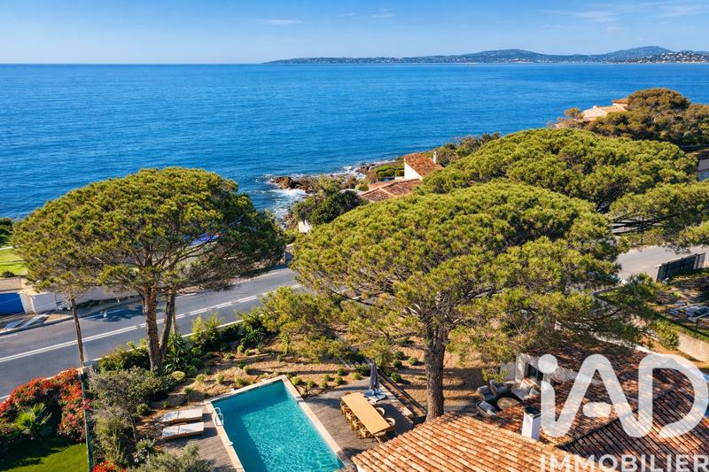 Maison de maîtres - 207 m² - 7 pièces