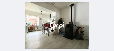 Maison - 85 m² - 4 pièces