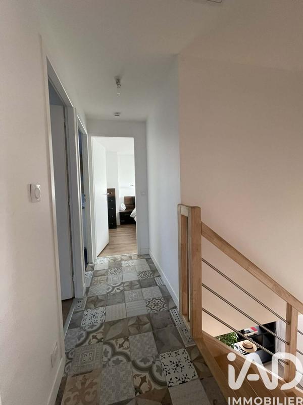 Maison - 95 m² - 6 pièces