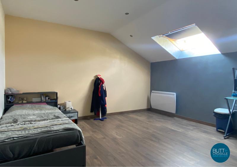 Maison - 180 m² - 7 pièces