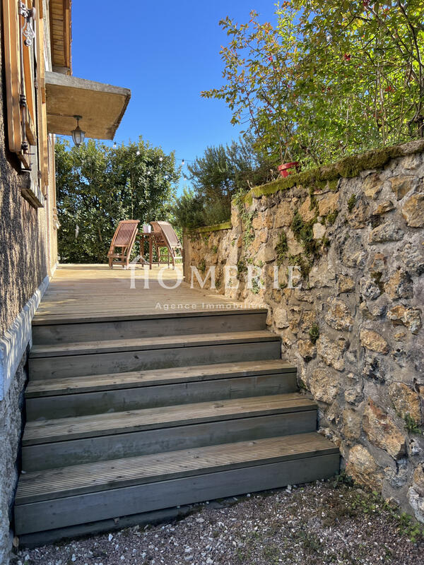 Maison - 116 m² - 7 pièces