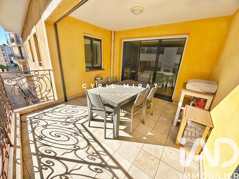 Appartement - 95 m² - 4 pièces