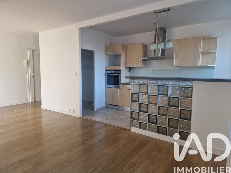 Appartement - 75 m² - 3 pièces